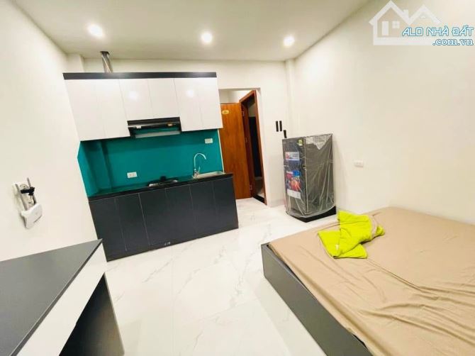 Toà CCMN phố Yên Lãng 90m 8T 27 phòng khép kín bên thứ 3 thuê 120tr - 3
