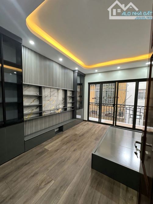 NHÀ ĐẸP 5 TẦNG PHỐ LỤA VẠN PHÚC HÀ ĐÔNG GIÁ 7,9 TỶ ,10M RA OTO TRÁNH - 3