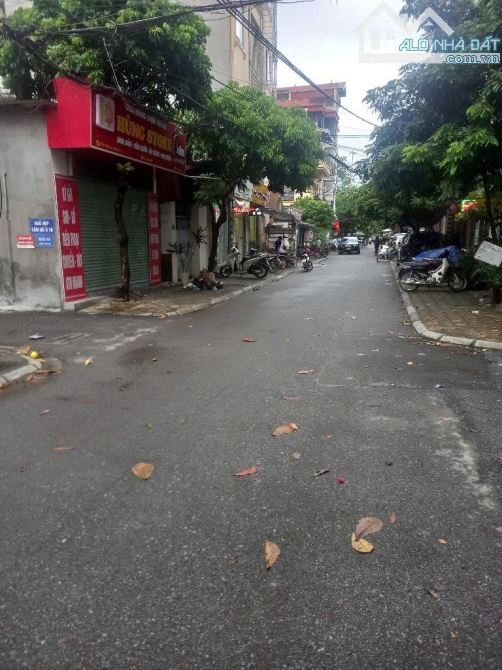 Bán đất Trâu Quỳ, Lô Góc, 100m2, Giá 18 tỷ - 3