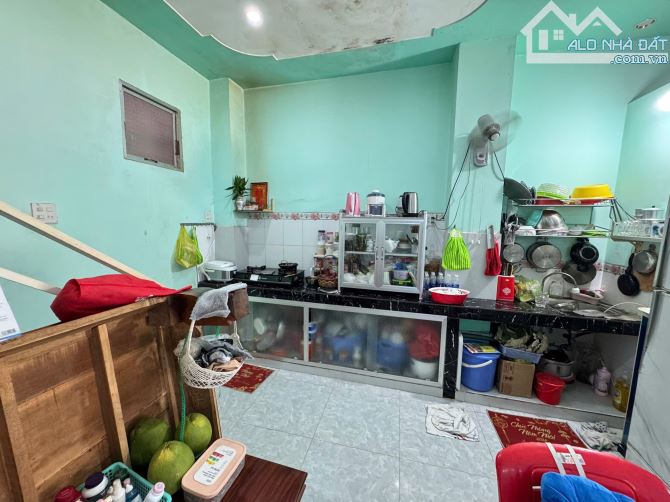 Nhà Trệt Lầu Hẻm Ôtô Trục Thẳng Đường Đồng Khởi P9 - 3