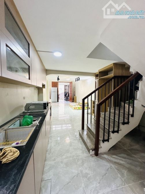 Bán nhà phân lô Kim Đồng, gần oto, 2 thoáng 50m ở sướng chỉ nhỉnh 8 tỷ - 4