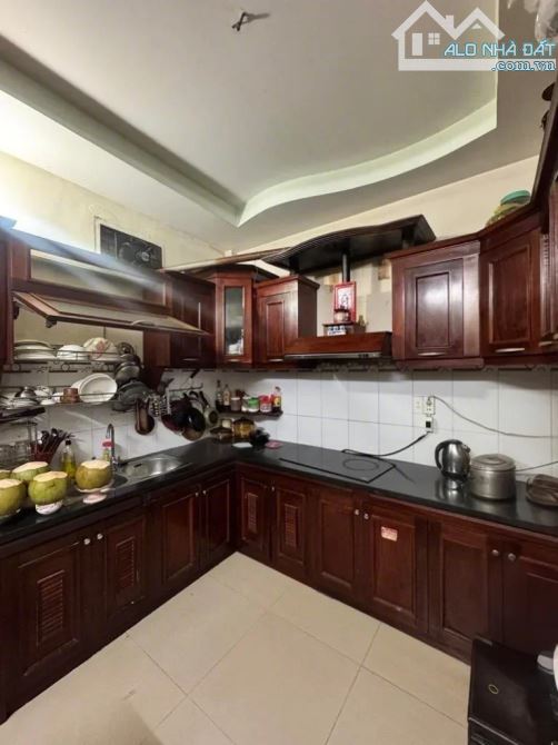 NHÀ ĐẸP TÂN BÌNH, 2 TẦNG, 2PN, 54M2 - SỔ HỒNG RIÊNG - GIÁ CHỈ 4.3 TỶ - 4
