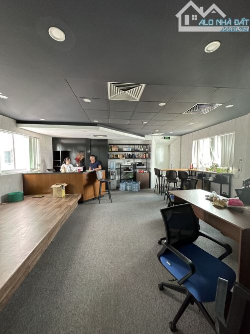 Cho thuê văn phòng 75m2-110m2-150m2, Quận 1 - Đường Nguyễn Thị Minh Khai, Chỉ 11$/m2 - 4