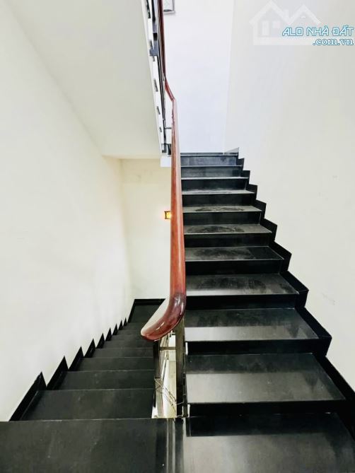 HẺM XE TẢI THÔNG NGUYỄN DUY CUNG-P12-GÒ VẤP 75M-4TẦNG-NGANG 5M -NHỈNH 7 TỶ XÍU - 4