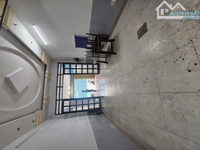 Giảm 2 TỶ - Gấp bán, Hẻm Ô tô, Âu Dương Lân Q8, 100M2(4,2x23) 3 Tầng, Ko QH, Sổ A4 - 4