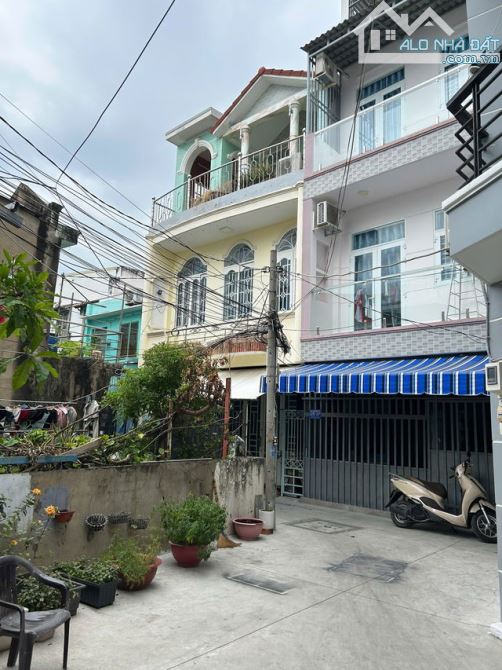 🏡 BÁN NHÀ 3 TẦNG HUỲNH TẤN PHÁT, QUẬN 7 – HÀNG HIẾM, NGANG 6M, GIÁ CHỈ 4.3 TỶ - 4