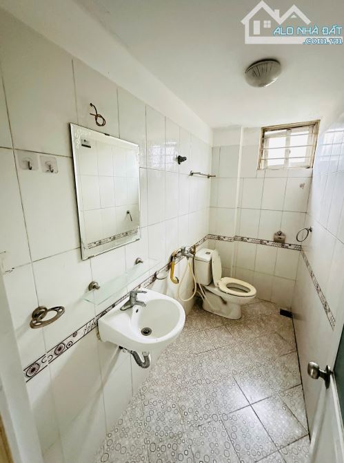 Bán nhà riêng tại Đường Đại Từ, Phường Đại Kim, Hoàng Mai, Hà Nội, 5,8 tỷ, 31m2 - 5