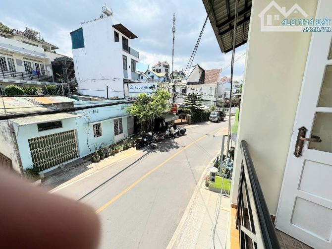 🏡 BÁN NHÀ MẶT TIỀN THI SÁCH - CUNG ĐƯỜNG THƠ CỦA ĐÀ LẠT - CÁCH CHỢ ĐÀ LẠT CHỈ 1KM - 5