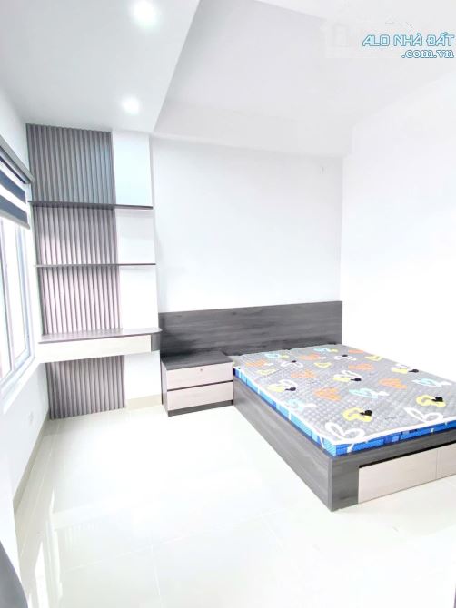 Trứng vàng 4 số 9999 -34 phòng khép Kín - CCMN -Dòng Tiền Đỉnh DT:105m x 8 tầng Thang Máy - 5
