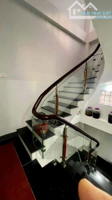 BÁN NHÀ MINH KHAI -3 BƯỚC RA Ô TÔ -GẦN CHỢ- 50M - CHỈ 7 TỶ - FULL NỘI THẤT - NỘI THẤT SỊN - 5
