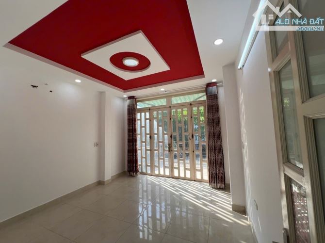 TÂN KỲ TÂN QUÝ GIÁP TÂN PHÚ NGAY NHÀ THỜ BÌNH THUẬN - 4x13 -3 TẦNG- ĐƯỜNG 8M - 5