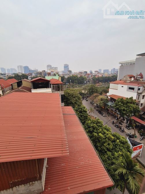 MẶT PHỐ KINH DOANH - VỈA HÈ - VỪA Ở VỪA KINH DOANH CỰC SƯỚNG - PHỐ LƯU QUANG VŨ - 26.5 TỶ. - 5