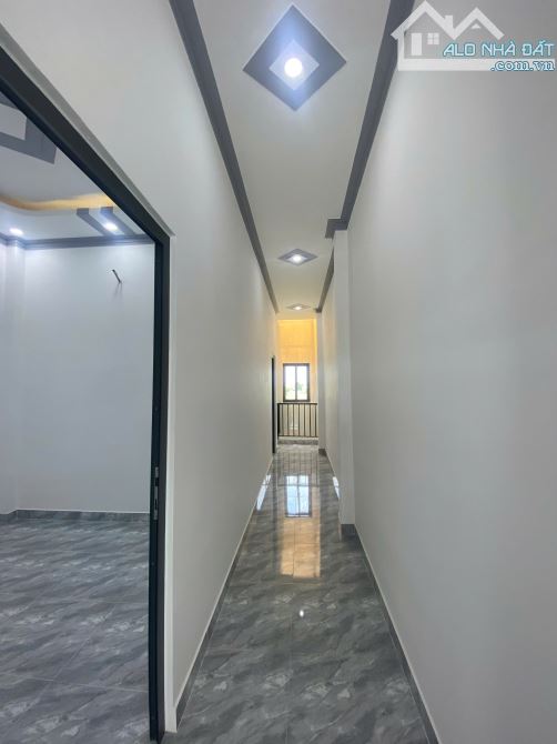 Bán Nhà xây mới, SHR, 4 x 22m, đường xe hơi, ngay Siêu Thị Coopmart - 5