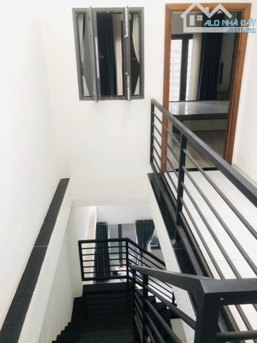 Nhà 3 tầng hẻm xe tải thông Đường Nguyễn Ảnh Thủ, DT: 4.5x20m, đang cho thuê 12tr/tháng - 5