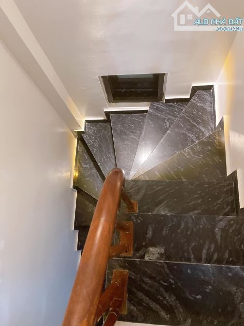 Giảng Võ, 50m ra phố, Oto tránh, Xây mới, 7 tầng TM, Nở hậu. 58m2, MT 5m. 22.3 tỷ - 5