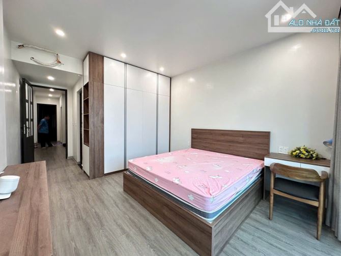 Bán nhà đẹp ngõ 7m phố Tôn Đức Thắng. Thang máy. Dân xây - 6