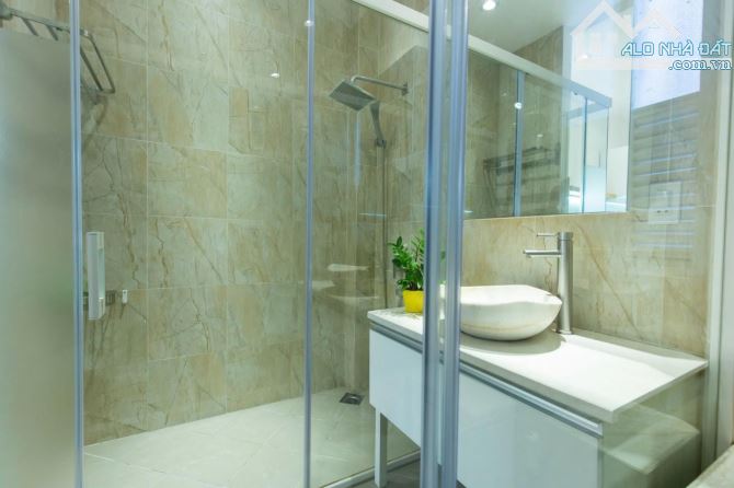 QUẬN 1 NHÀ 4 TẦNG DOANH THU DÒNG TIỀN 40t/t - HẺM RỘNG 5M - HỒ HẢO HỚN - CÔ GIANG - 12tỷ8 - 6