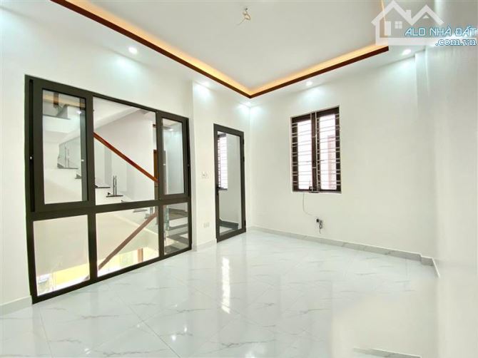 Nhà 4 tầng độc lập, ngõ nông ô tô qua lại cạnh Metro, Sở Dầu, Hồng Bàng - 6