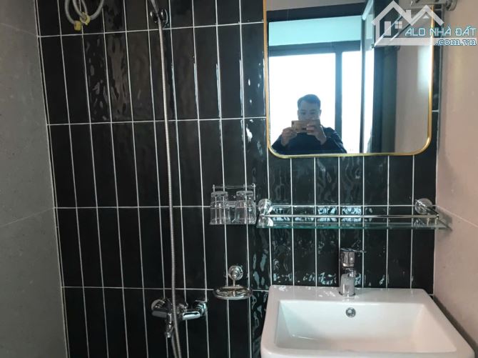 CHỦ BÁN TOÀ NHÀ CHDV VĂN QUÁN- MỚI TINH DT 110M2-6T Ô TÔ ĐỖ CỬA MẶT TIỀN KHỦNG - 6