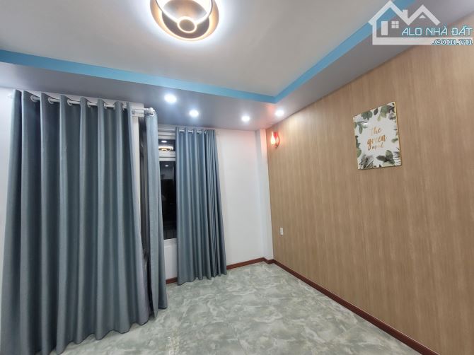 SIÊU PHẨM HIỆP BÌNH PHƯỚC  💥DT:69M2 (4X17) VUÔNG A4 *TRỆT + LỬNG + 2LẦU+ SÂN THƯỢNG GIÁ 6 - 7