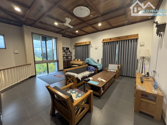 Biệt thự 3 tầng 2 mặt tiền đường Vũ Văn Cẩn - 800m2 - ngang 40 - Ngũ Hành Sơn - Giảm 5 Tỷ - 9