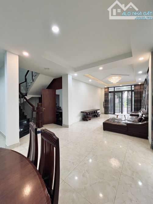 BÁN BIỆT THỰ LIÊN PHƯỜNG 10x18, 4 tầng - 9