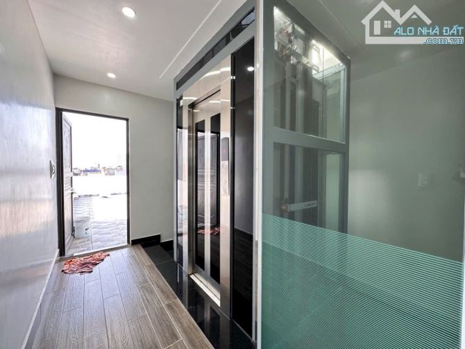 Bán nhà đẹp ngõ 7m phố Tôn Đức Thắng. Thang máy. Dân xây - 9