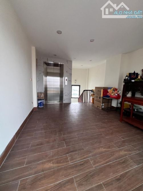 🔥 SIÊU PHẨM TƯ ĐÌNH, LONG BIÊN! 42M², 6 TẦNG, THANG MÁY, FULL NỘI THẤT! 💎 9,5 TỶ! - 9