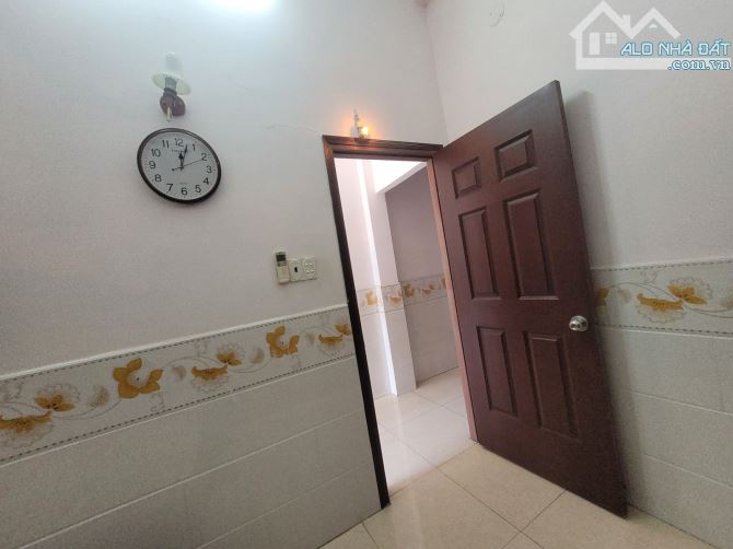 ĐƯỜNG SỐ 3 BÌNH TRƯNG ĐÔNG GIÁ CHÀO MỚI 7.3 TỶ GIÁP Q1 BÌNH TRƯNG ĐÔNG KHU VỰC HIẾM CÓ NHÀ - 9