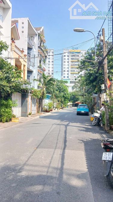 Giảm gần 1Tỷ, 48m2, 2 tầng, 3PN,đường Nguyễn Văn Khối,P. 8, Quận Gò Vấp, giá nhỉnh 5 Tỷ - 4