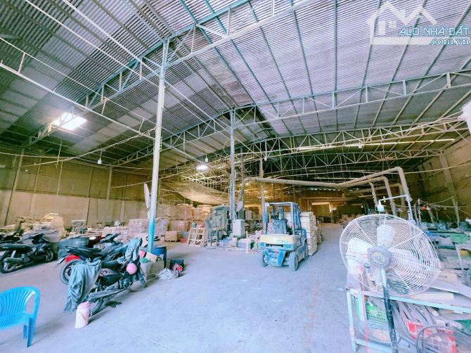 Bán nhà xưởng góc 3 mặt tiền gần đường hoàng văn bổn thuộc xã hn3. Trảng Bom giá rẻ
