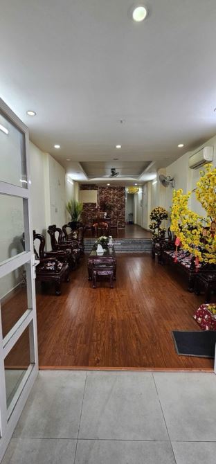 Lô nhì HXH 6m Nguyễn Văn Linh Q7, 4.2x20, 5 tầng View Landmark 81, nhỉnh 13T