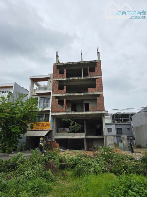 BÁN TÒA NHÀ 5 TẦNG 200M2 ĐƯỜNG 2 LÀN DIÊN HỒNG,HÒA XUÂN,CẨM LỆ