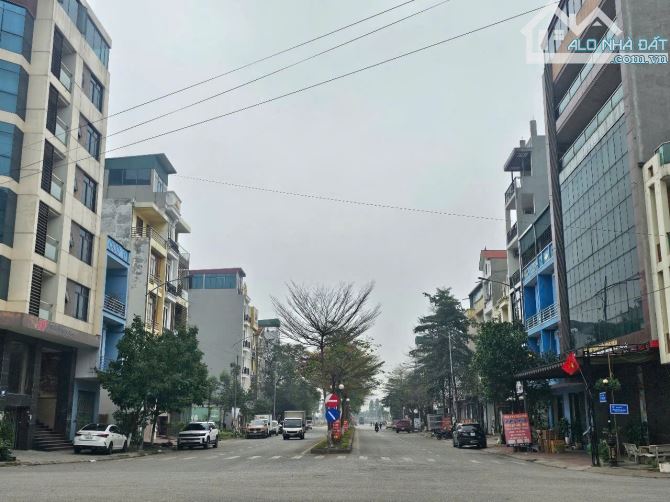 🇻🇳 Bán lô đất Giãn Dân Khả Lễ 1 mặt đường Bình Than 81m2 Mt 4,5m giá chỉ 12,4tỷ