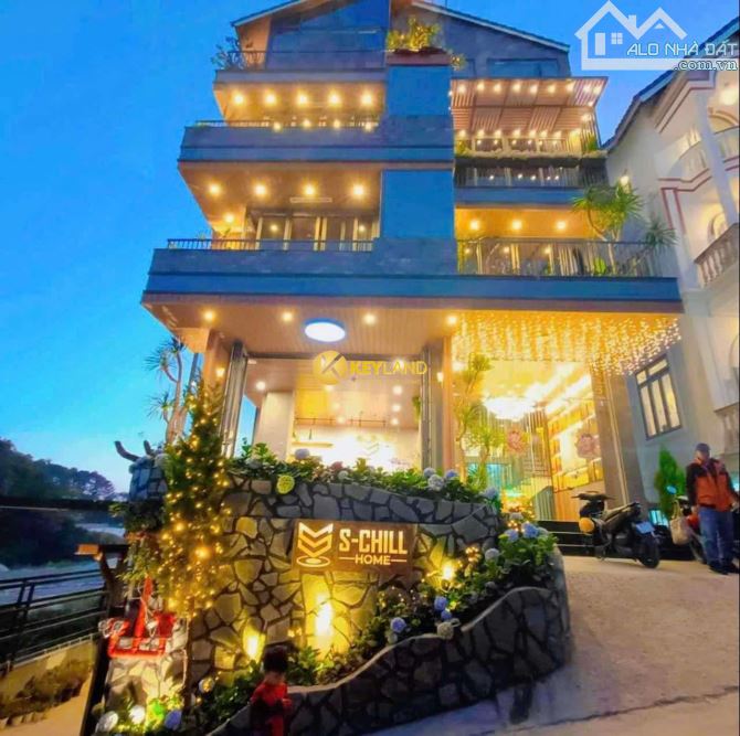 🏡 BÁN KHÁCH SẠN ĐẸP  ĐƯỜNG VẠN THÀNH, DOANH THU 150TR/THẮNG