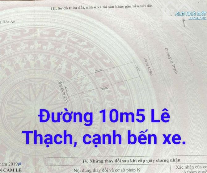 Đất đường 10m5 Lê Thạch Bên Hông Bến Xe. S= 90m2 .Hướng Đông Bắc. giá: 4.48 tỷ