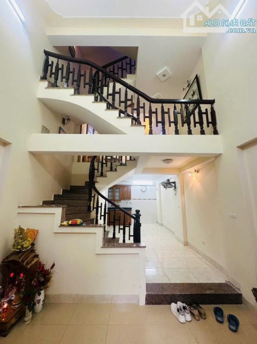 NHA  ĐEP  VĨNH·NINH  VĨNH QUỲNQ·35M 5 TẦNG