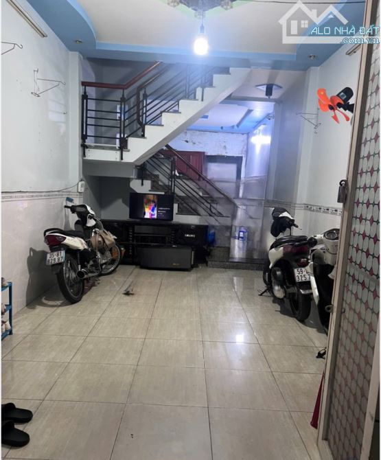 BÁN NHÀ EMART PHAN HUY ÍCH - TRƯỜNG CHINH – HẺM Ô TÔ – 2 TẦNG – THUÊ 8TR/THÁNG - 4 tỷ 35