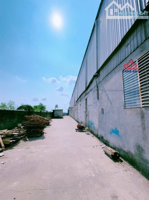 Bán nhà xưởng 9700m2 đất đã đóng thuế lên SKC. gần KCN Sông Mây ngã 3 Trị An, chỉ 6tr/m2