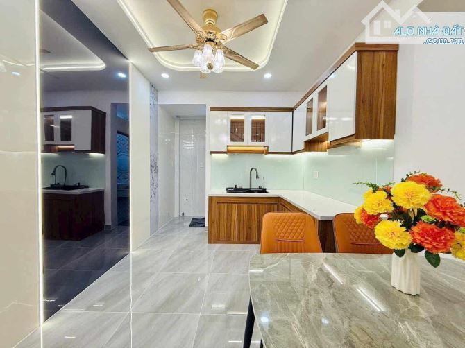 Bán nhà HXH siêu đẹp 40m2, 1 trệt+ 1 lầu,Phạm Văn Chiêu, P.14, Gò Vấp, giá chỉ nhỉnh 4Tỷ - 8