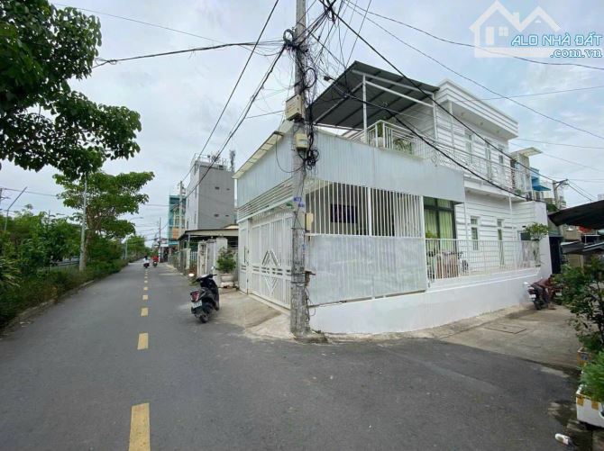 Cả đường TL37 bán đúng 1 căn góc 2MT- ngang khủng 5m- 2 tầng-nhỉnh 4 tỷ Diện tích 5*15 - 1