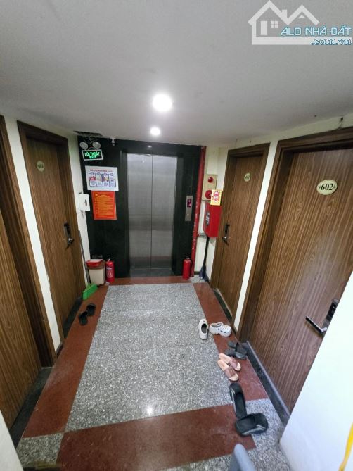 Bán căn hộ Chung Cư Mini Lê Văn Lương 95m2 x 7 tầng, MT 7.2m, Giá 23 tỷ - 1