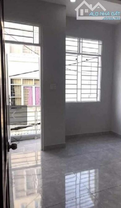 QUẬN 3, LÝ THÁI TỔ, ngay ngã 6 Cộng Hòa, 41m2, 4PN lớn, chỉ 10 tỷ 5 - 1