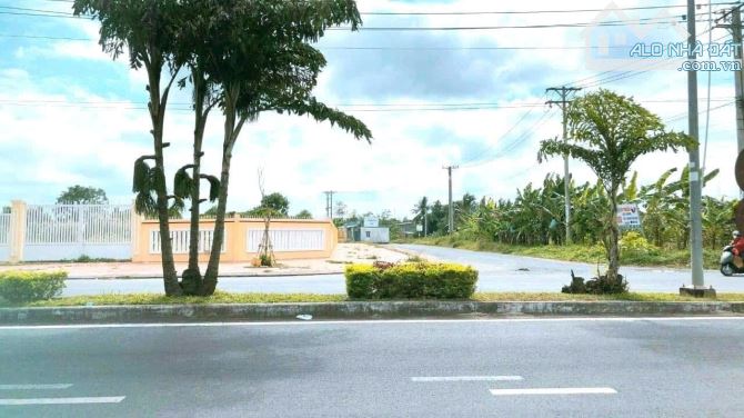 BÁ.N ĐẤT GẦN TRƯỜNG ĐẠI HỌC NAM CẦN THƠ, CHỈ TẦM 5 PHÚT LÀ ĐẾN TRUNG TÂM THÀNH PHỐ CẦN THƠ - 1
