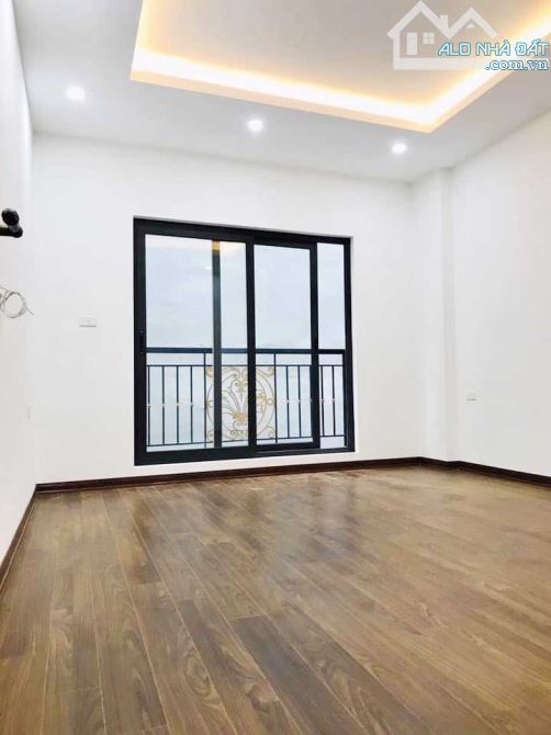 Cho thuê nhà Giang Văn Minh, Ba Đình, gần ôtô, ngõ rộng, 56mx4t, 14 triệu - 1