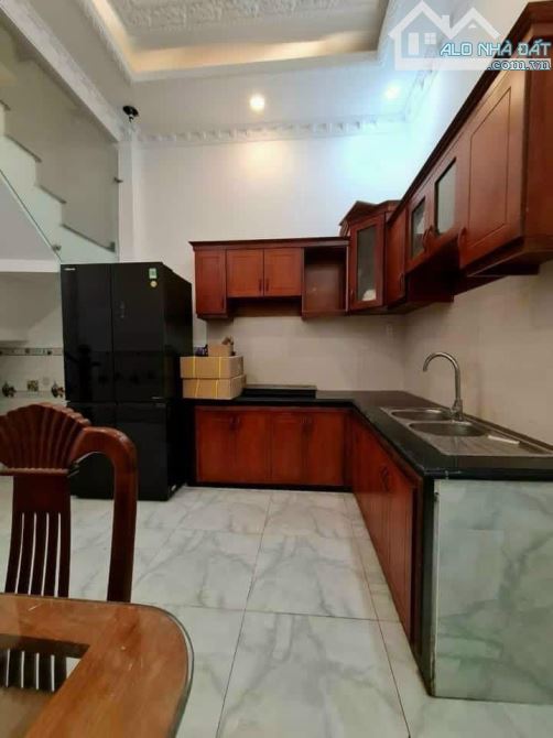 Hẻm xe hơi cách Hoàng Trọng Mậu chỉ 10m, 2 tầng, 85m2, 247 Trần Xuân Soạn, Tân Hưng Quận 7 - 1