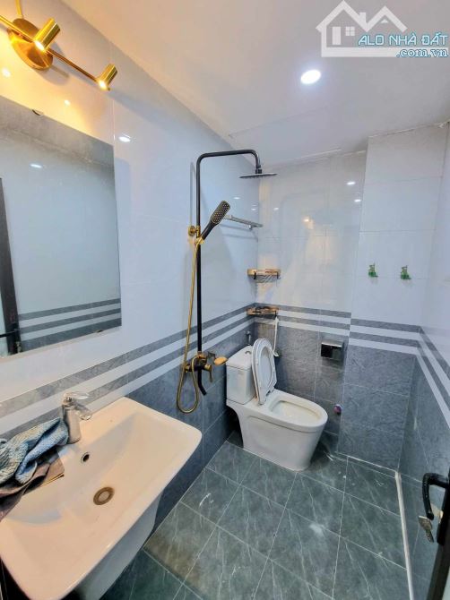 Bán nhà mặt ngõ Trương Định, quận Hoàng Mai 4 tầng nở hậu, lợi kinh doanh, 5 tỷ 8 - 1