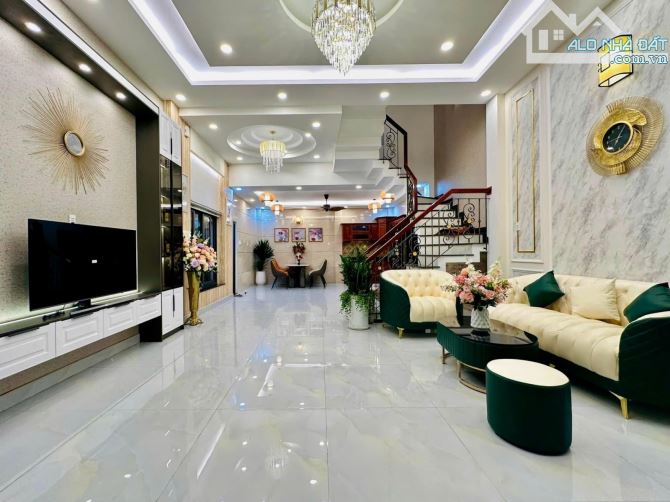 Bán nhà Bình thạnh p.12 DT:4x18 KC:5 tấm giá:12 tỷ tl ngay cx chu văn an - 1
