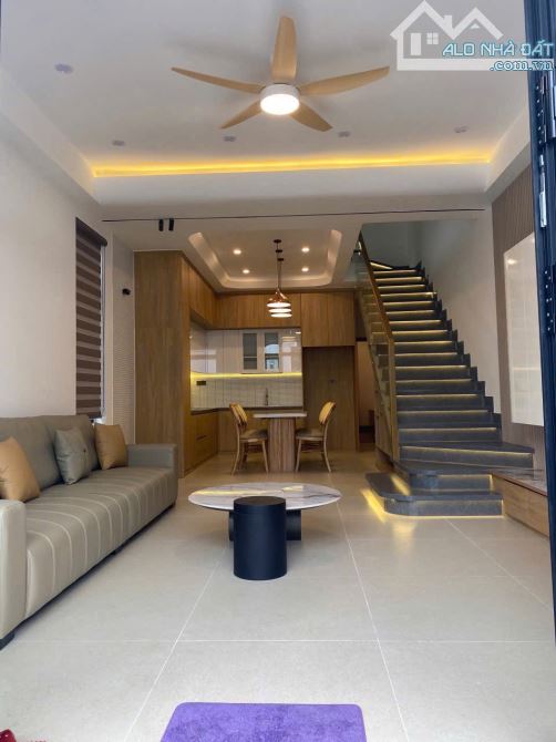 Nhà 2 tầng kiệt ô tô đường Thanh Hải, Thuỷ Xuân, Tp Huế - 1