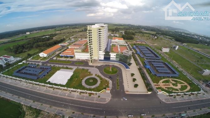 Lô Đất 1000m2 Mặt Tiền Đường Võ Văn Kiệt, Tp. Bà Rịa - 1